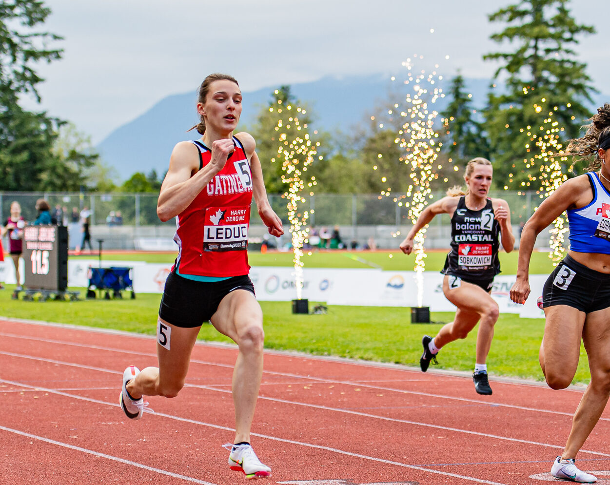 Join in! RUNVAN® Catrin Jones